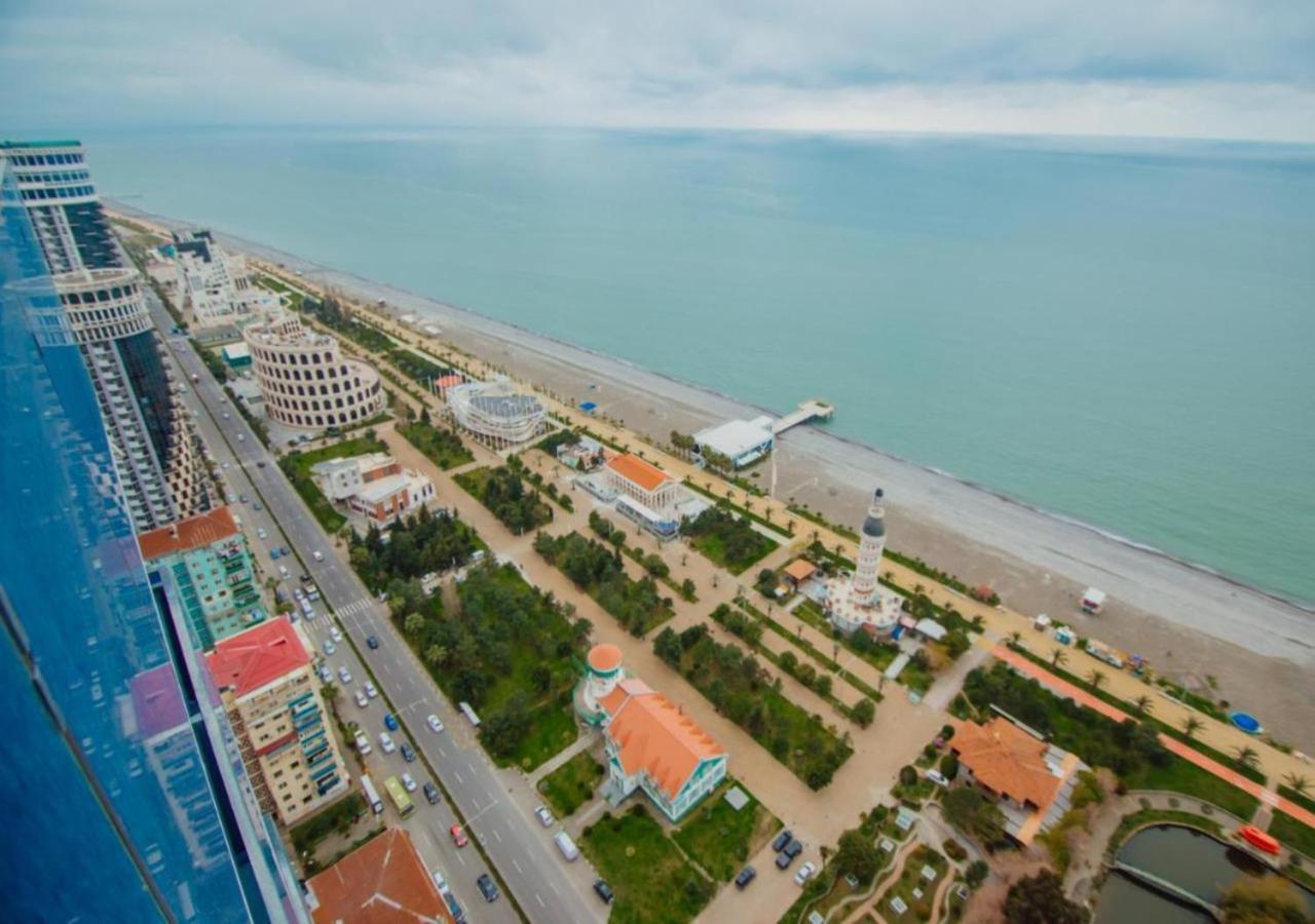 Seaside Resort In New Orbi Twins Batumi Ngoại thất bức ảnh