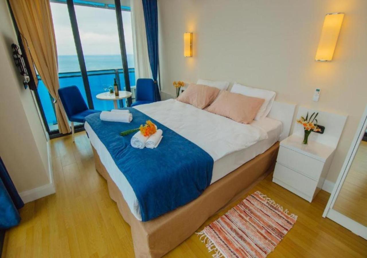 Seaside Resort In New Orbi Twins Batumi Ngoại thất bức ảnh