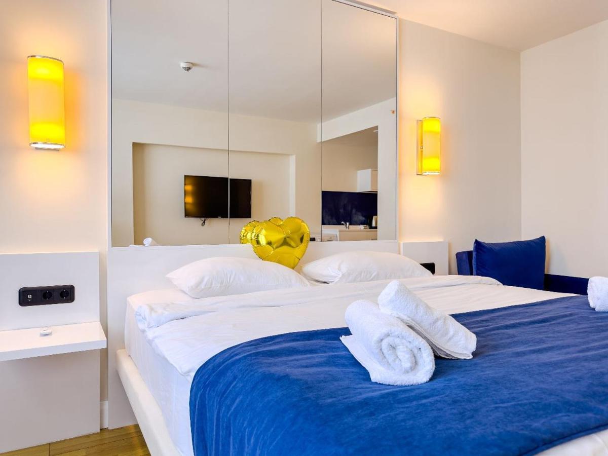 Seaside Resort In New Orbi Twins Batumi Ngoại thất bức ảnh